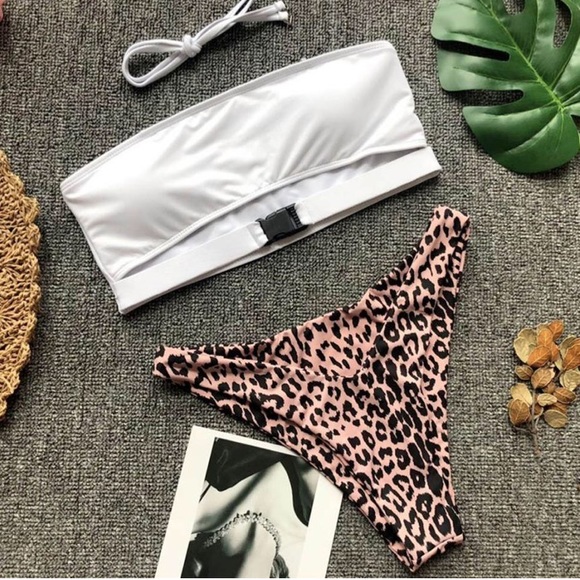 NEW! Brazilian Buckle Bikini - Picture 2 of 4